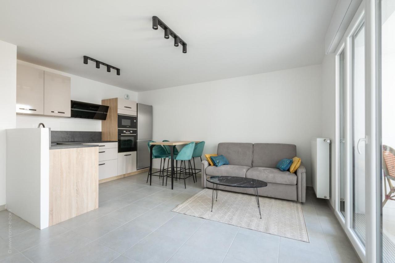 Apartamento Dans Le Pre By Plaza Chessy  Exterior foto
